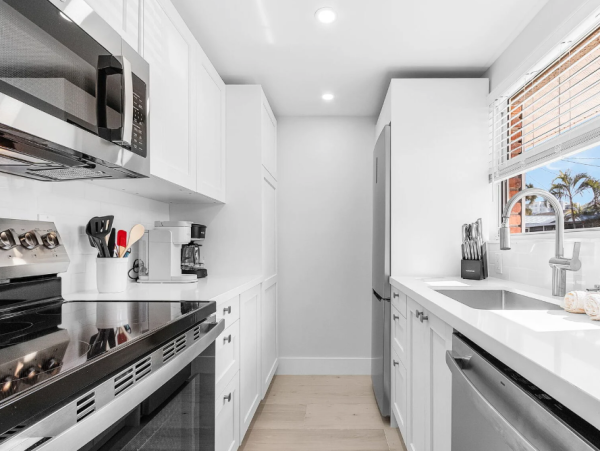 Beachside Vacation Retreat - Great Amenities